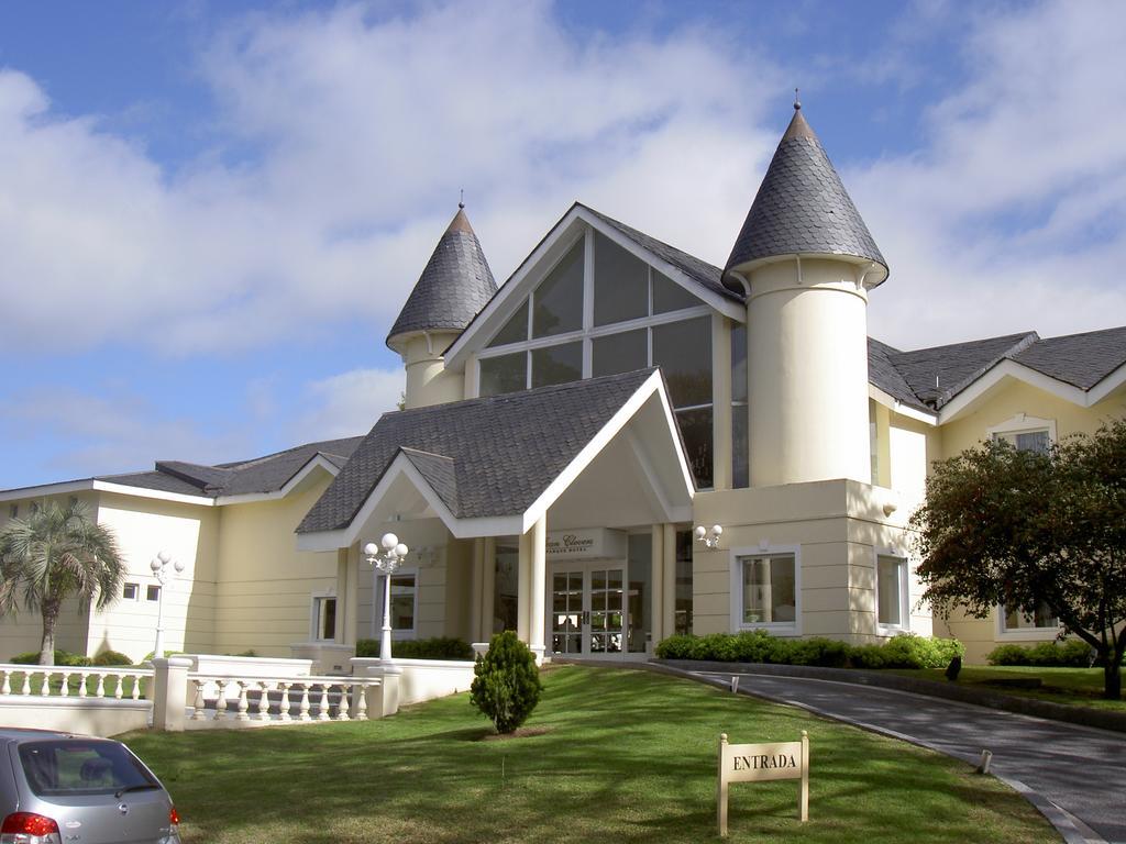 פונטה דל אסטה Parque Hotel Jean Clevers מראה חיצוני תמונה The clubhouse at the Stellenbosch Golf Club