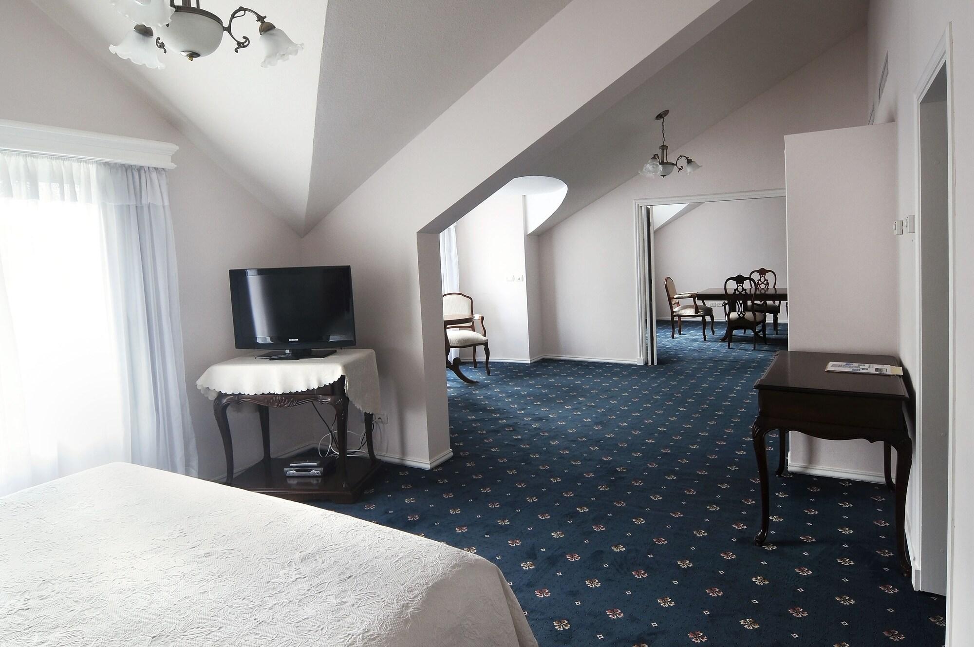 פונטה דל אסטה Parque Hotel Jean Clevers מראה חיצוני תמונה A suite at the hotel