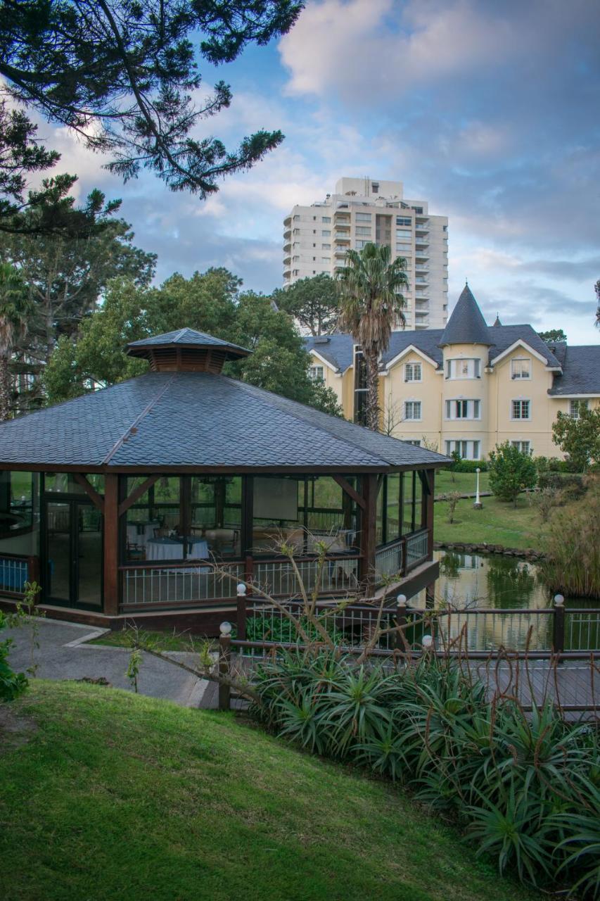 פונטה דל אסטה Parque Hotel Jean Clevers מראה חיצוני תמונה The resort's main building